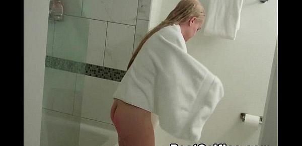  Blonde Amateur Babe Naked In Bathroom